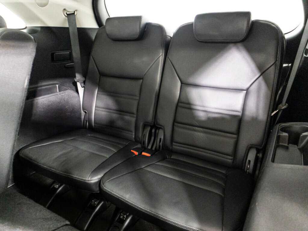 Kia Sorento с пробегом — 2015 год. Фото: #21