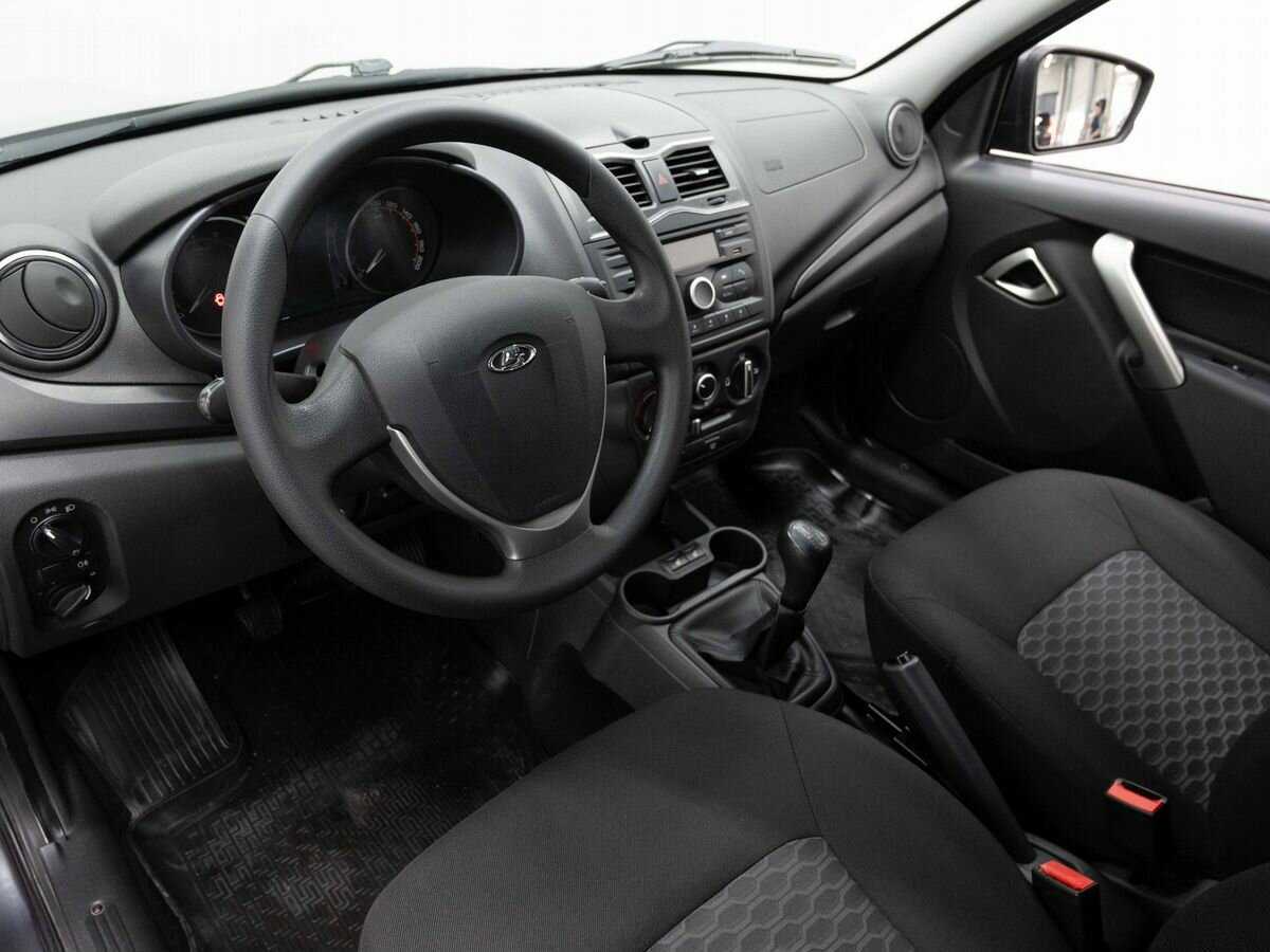 Lada (ВАЗ) Granta с пробегом — 2019 год. Фото: #6