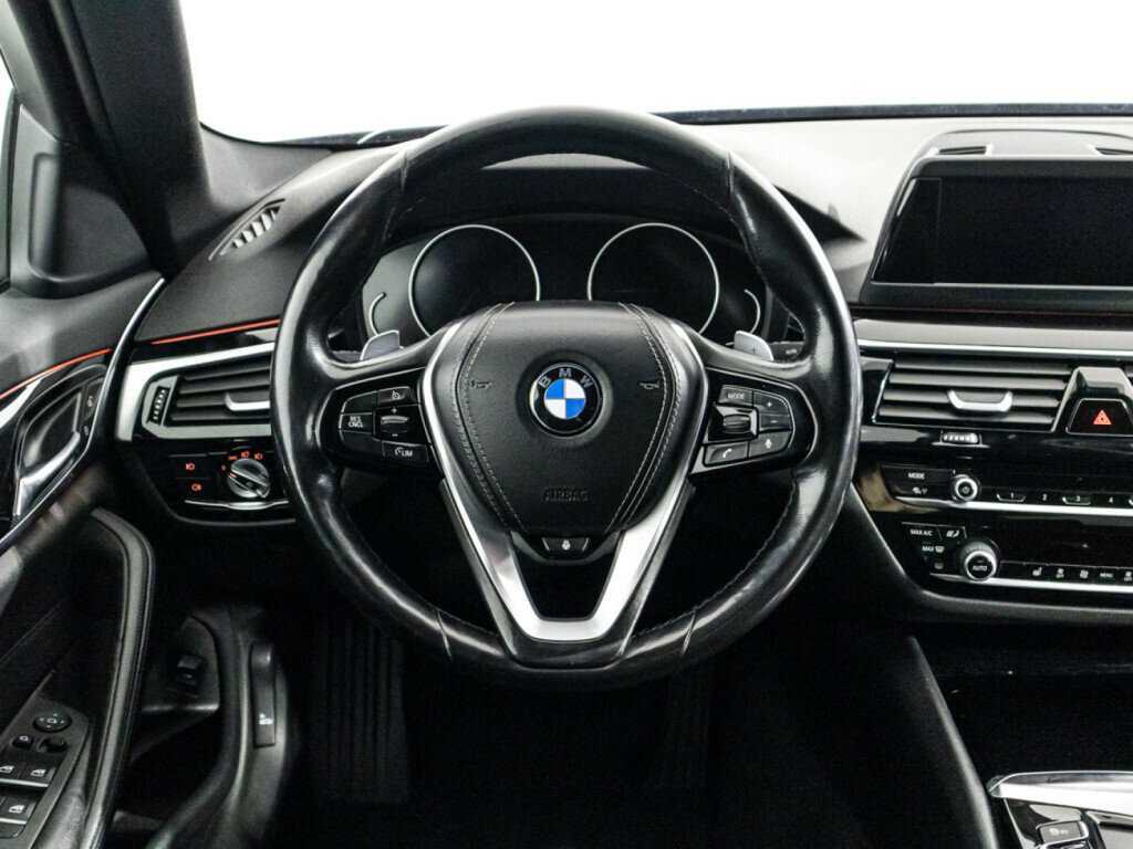 BMW 5 серии с пробегом — 2018 год. Фото: #18
