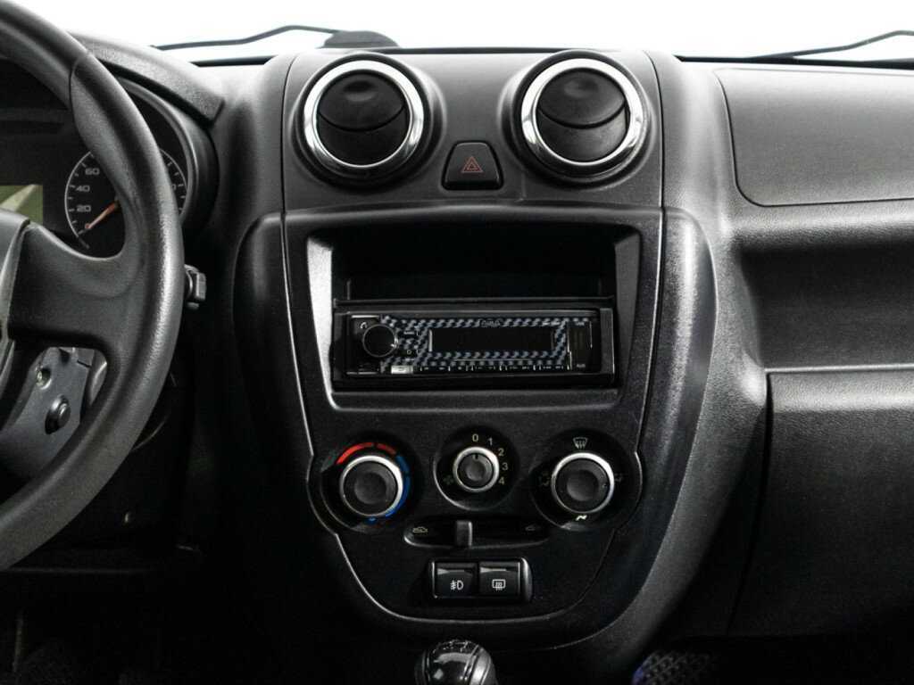 Lada (ВАЗ) Granta с пробегом — 2013 год. Фото: #13