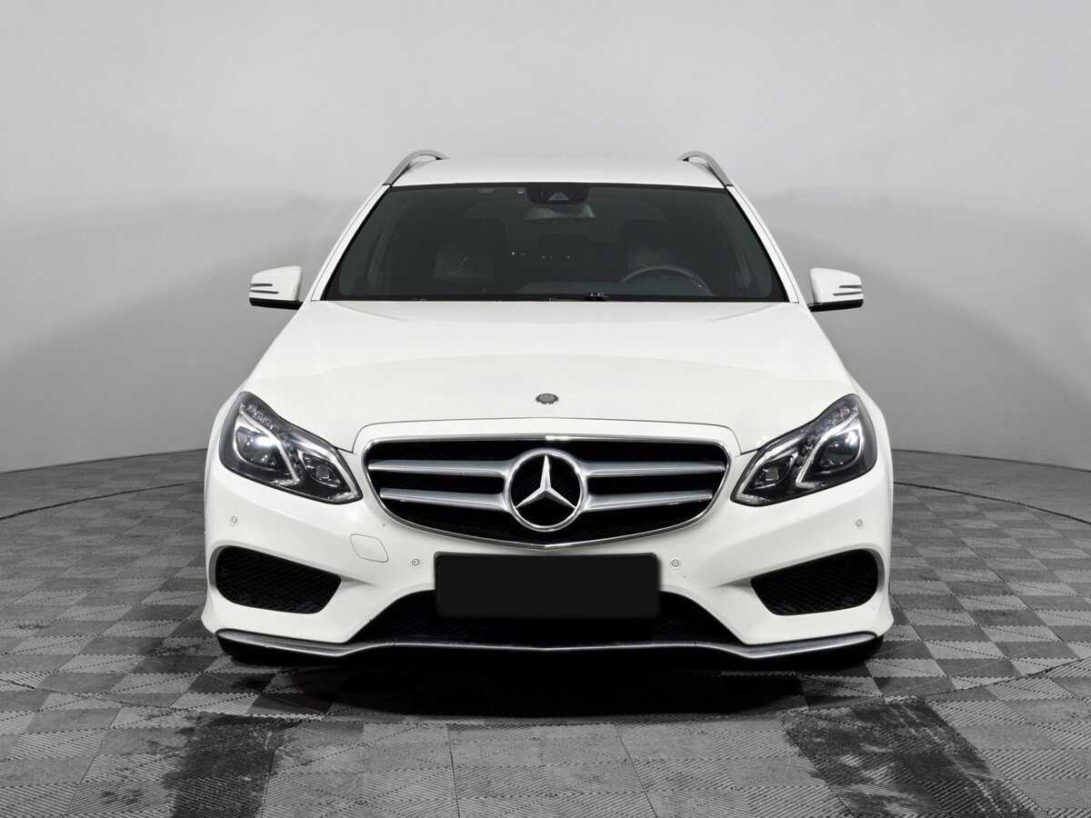 Mercedes-Benz E-Класс с пробегом — 2015 год. Фото: #1