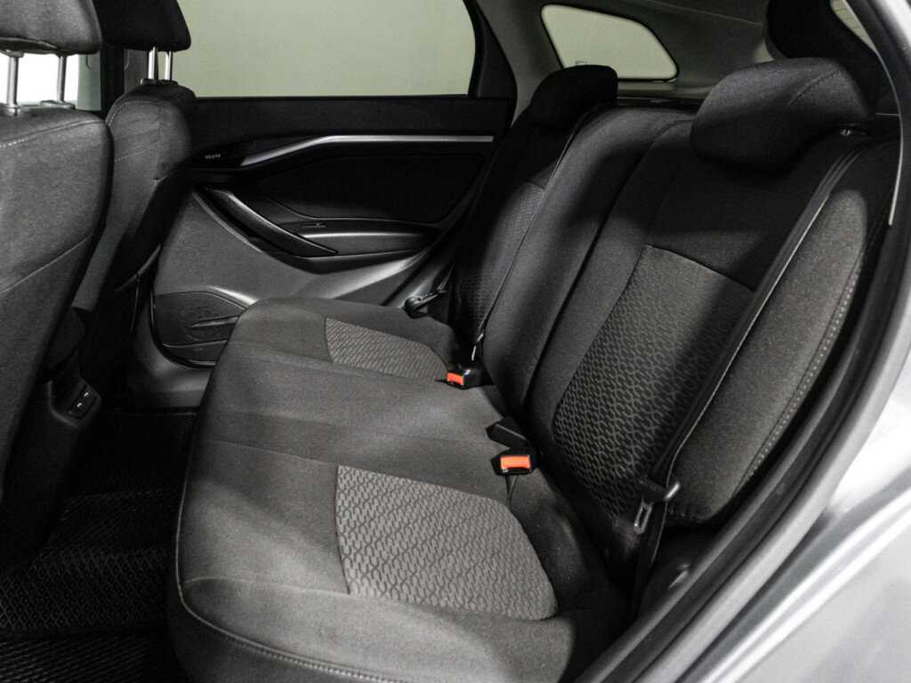 Lada (ВАЗ) Vesta с пробегом — 2019 год. Фото: #9