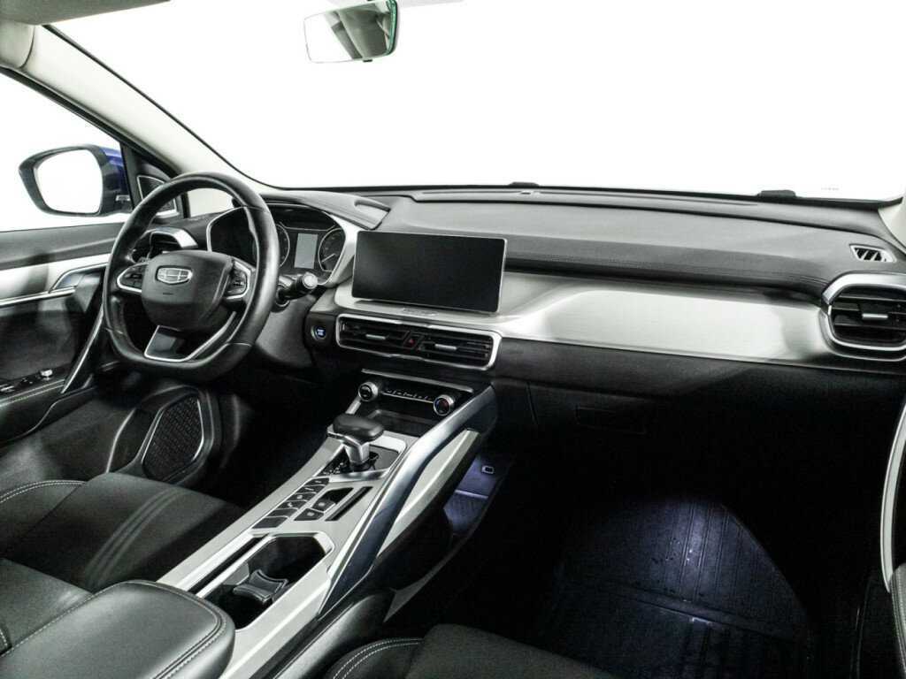 Geely Coolray с пробегом — 2022 год. Фото: #8