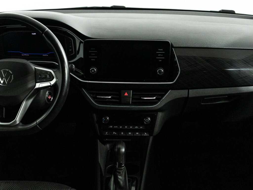 Volkswagen Polo с пробегом — 2020 год. Фото: #13