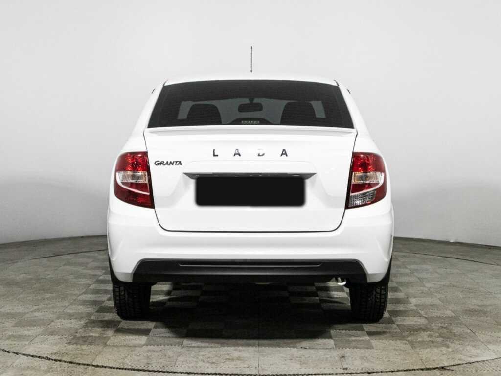 Lada (ВАЗ) Granta с пробегом — 2023 год. Фото: #5