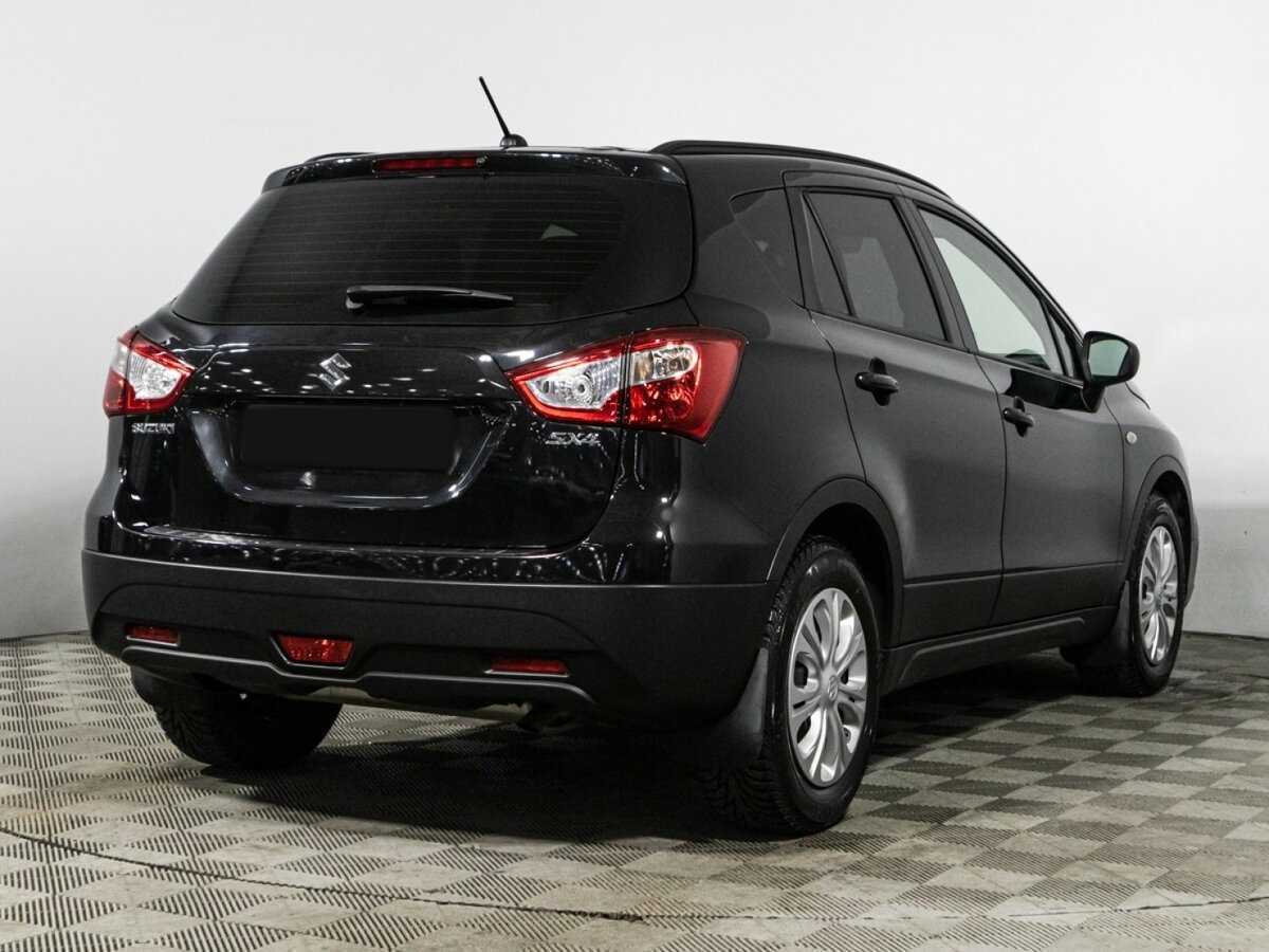 Suzuki SX4 с пробегом — 2021 год. Фото: #4