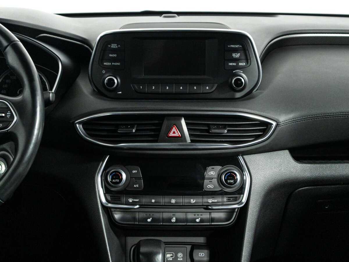 Hyundai Santa Fe с пробегом — 2019 год. Фото: #13