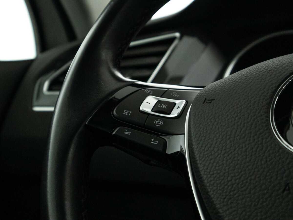 Volkswagen Tiguan с пробегом — 2020 год. Фото: #17