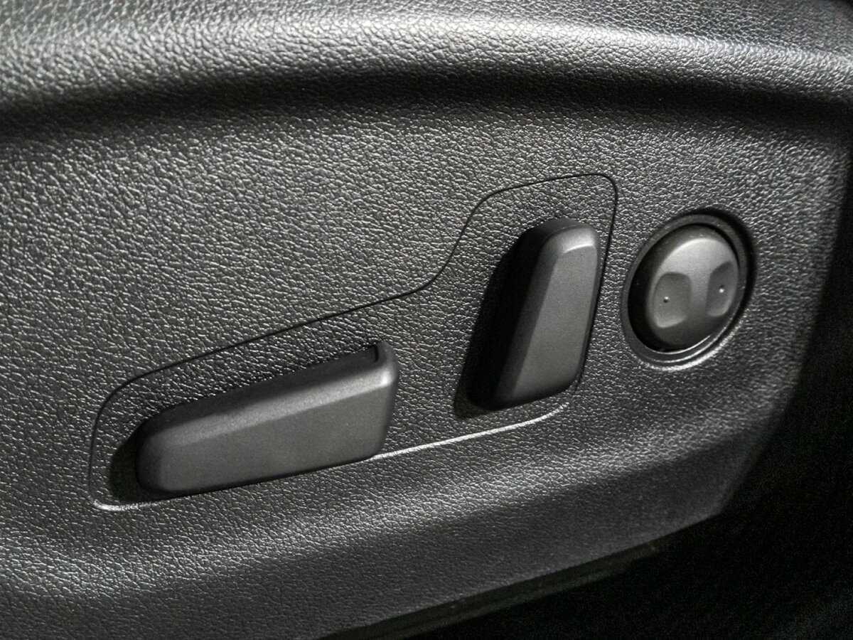 Kia Sorento с пробегом — 2018 год. Фото: #18