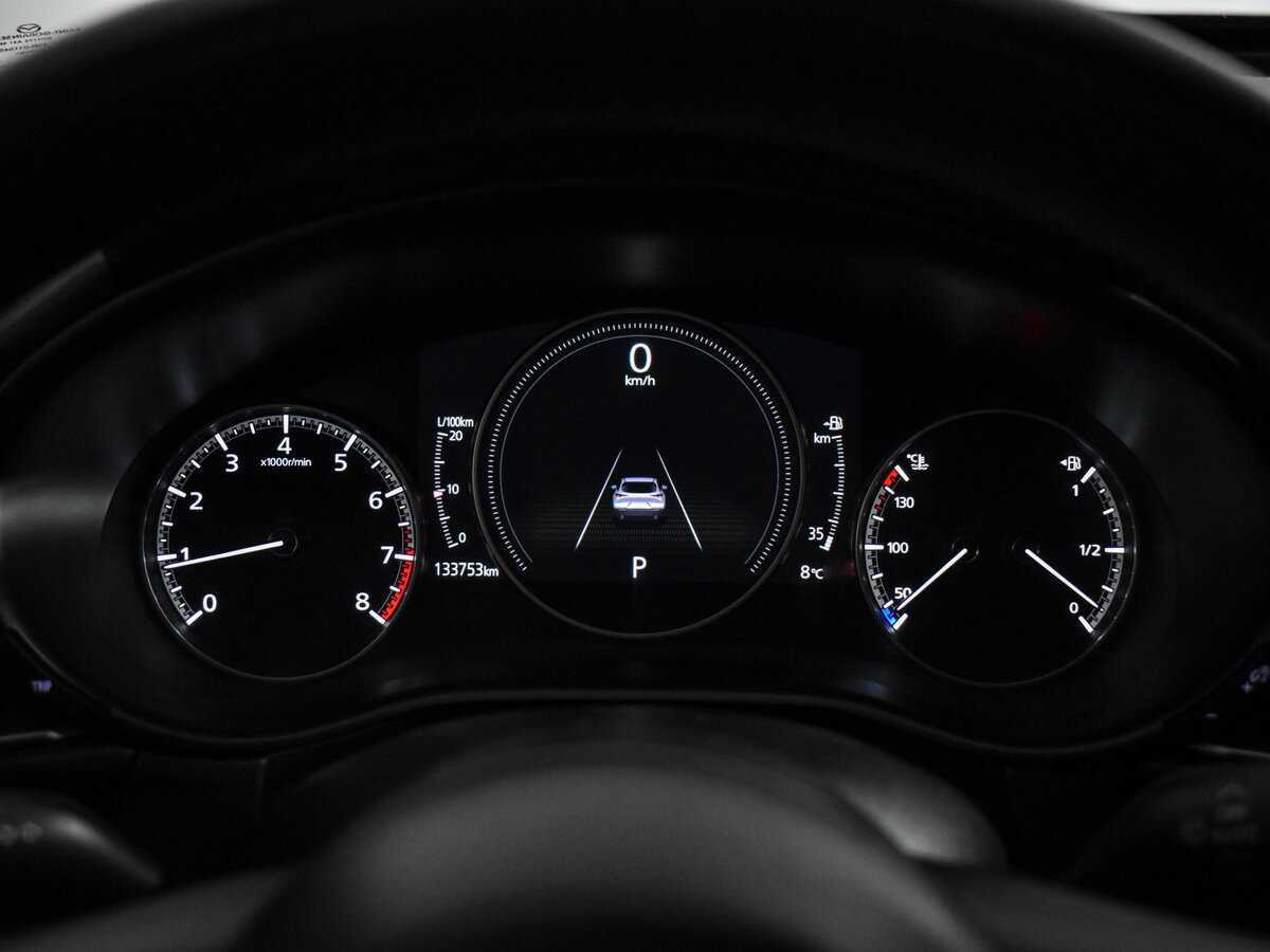 Mazda CX-30 с пробегом — 2020 год. Фото: #20