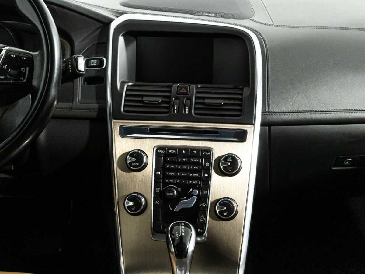 Volvo XC60 с пробегом — 2014 год. Фото: #13