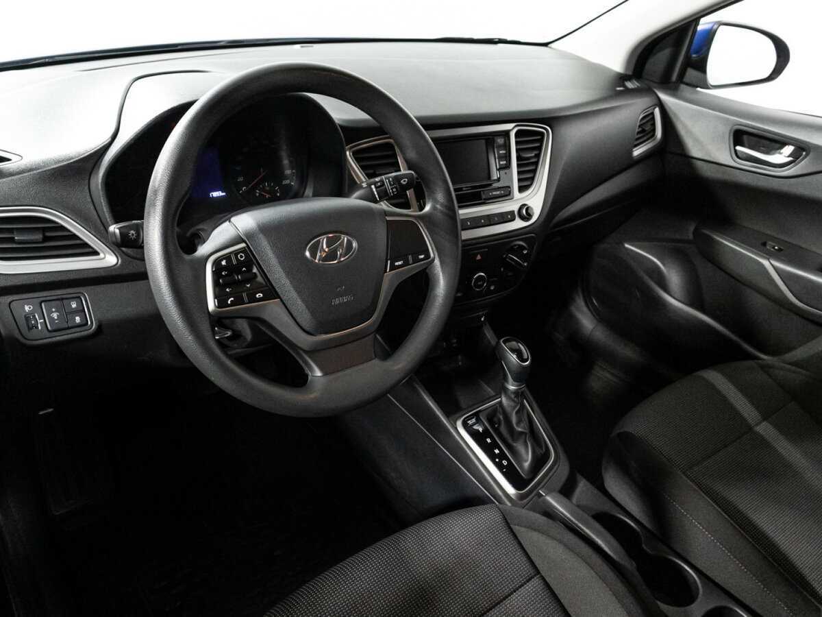 Hyundai Solaris с пробегом — 2021 год. Фото: #10