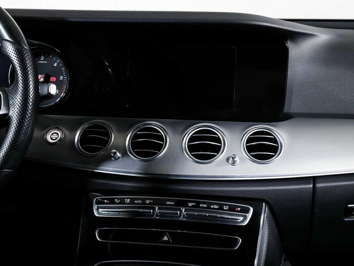 Mercedes-Benz E-Класс с пробегом — 2016 год. Фото: #9