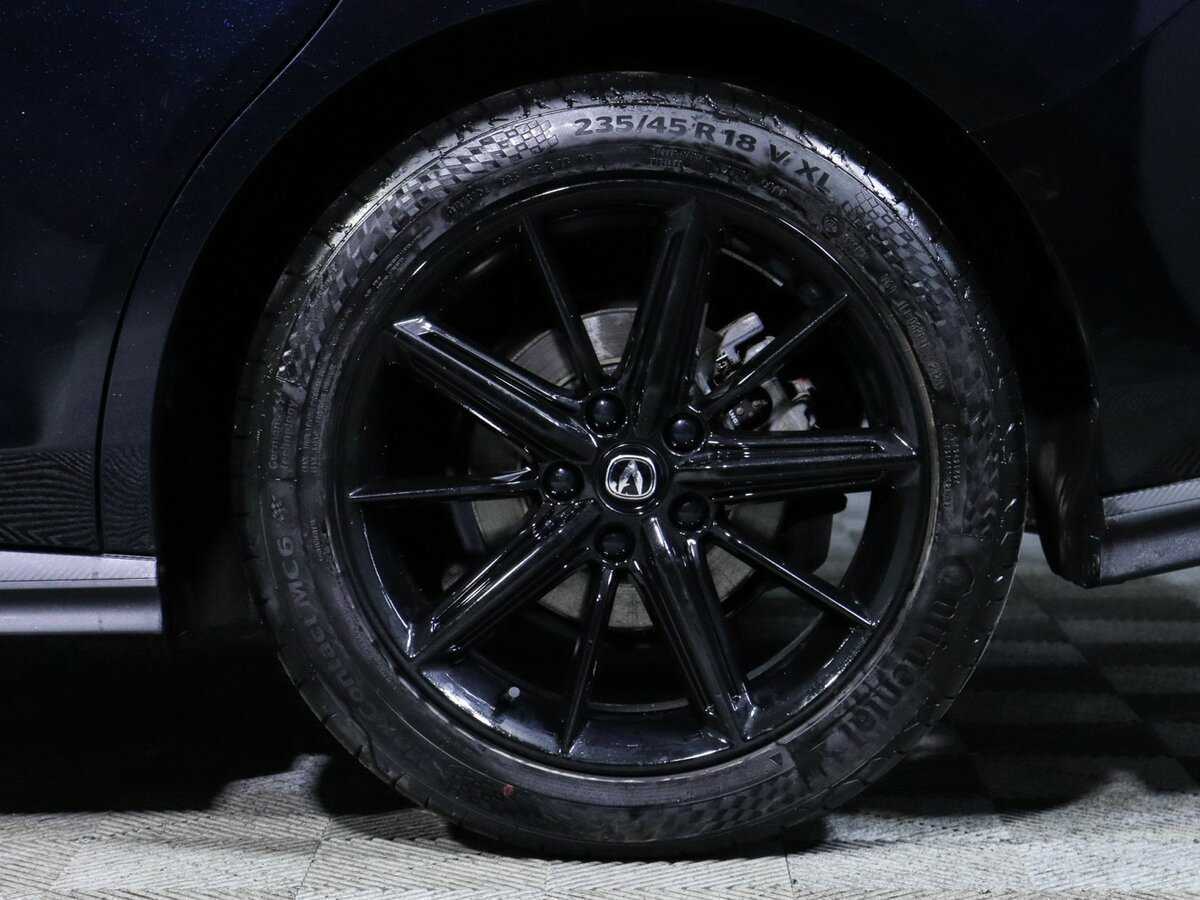 Changan UNI-V с пробегом — 2023 год. Фото: #11