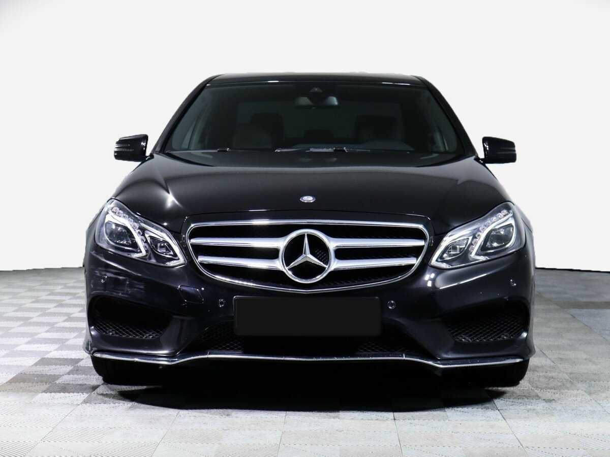 Mercedes-Benz E-Класс с пробегом — 2015 год. Фото: #1