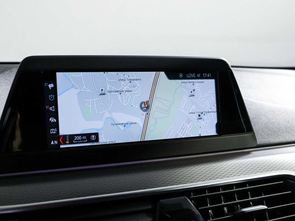 BMW 5 серии с пробегом — 2018 год. Фото: #24