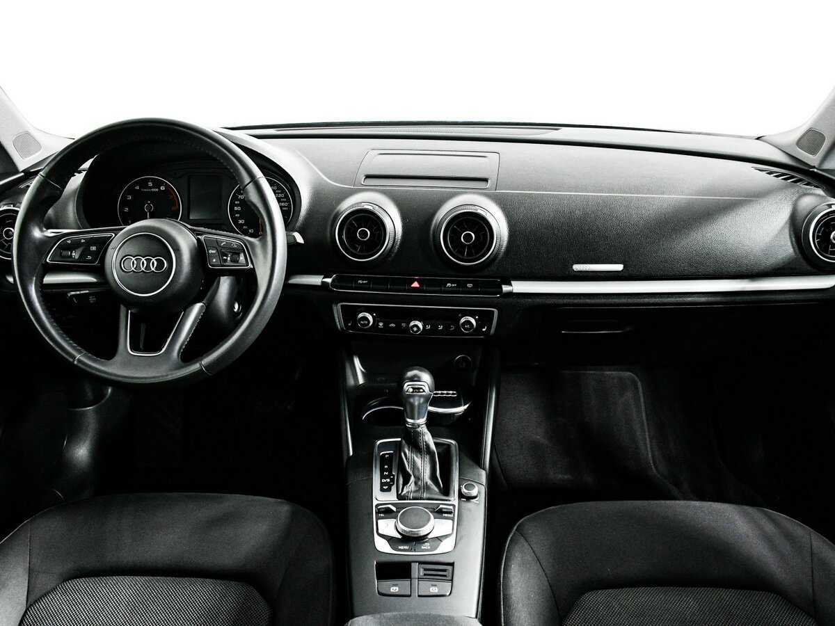 Audi A3 с пробегом — 2018 год. Фото: #10