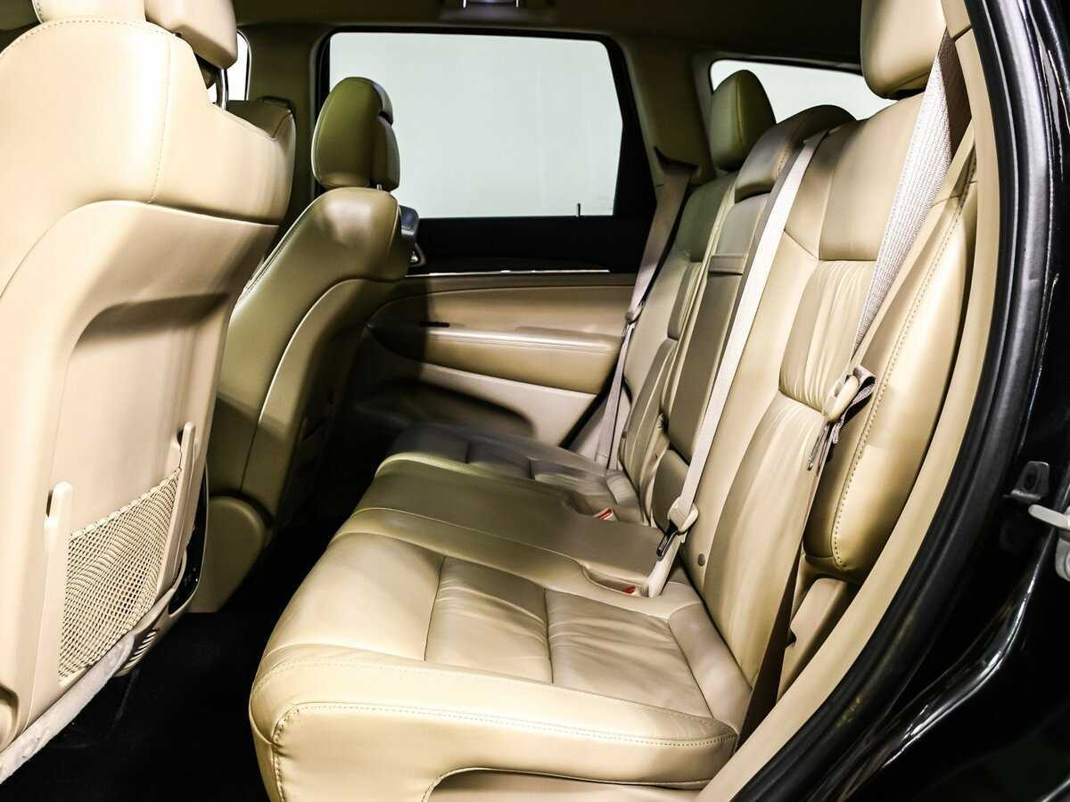 Jeep Grand Cherokee с пробегом — 2013 год. Фото: #11