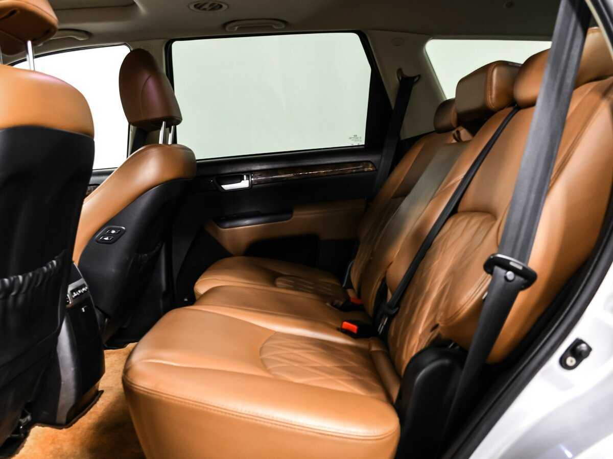 Kia Mohave с пробегом — 2017 год. Фото: #12