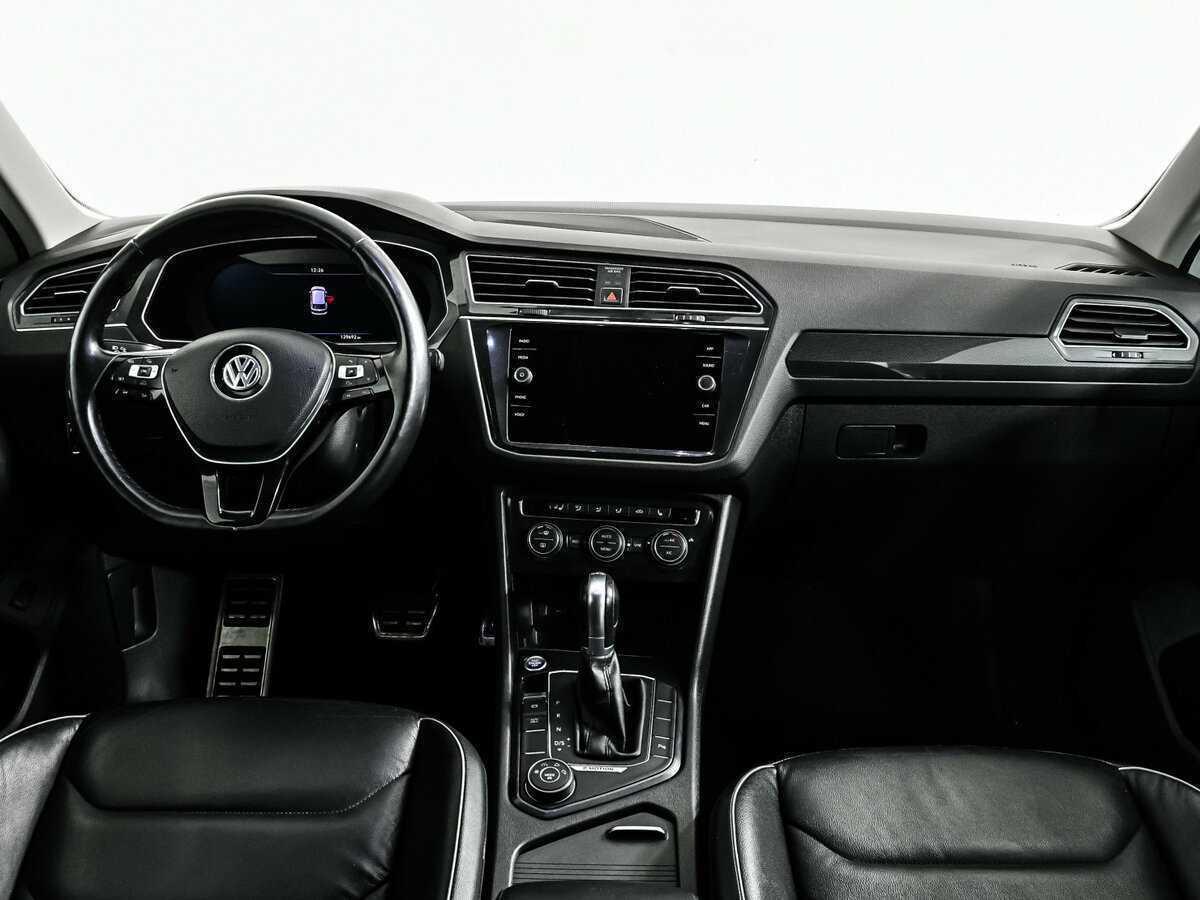 Volkswagen Tiguan с пробегом — 2018 год. Фото: #10