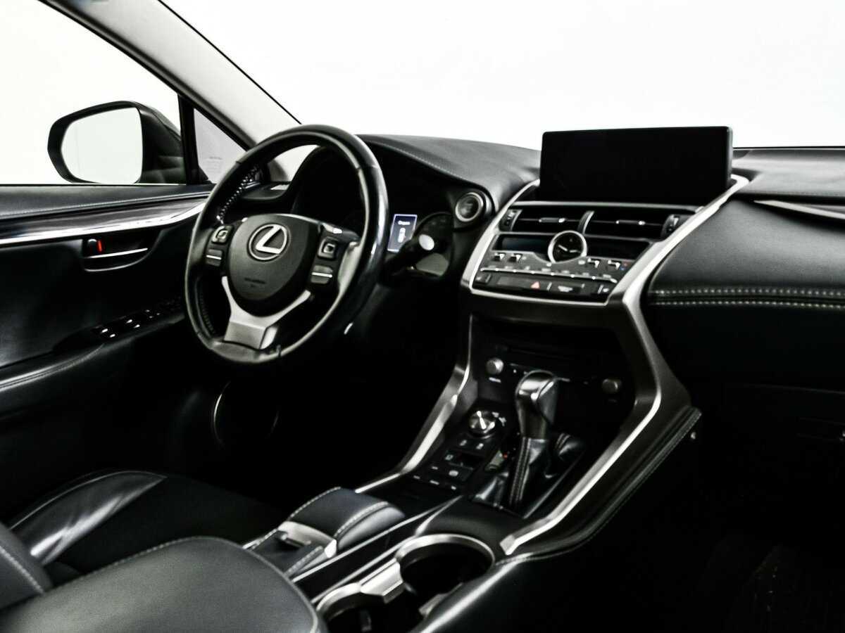 Lexus NX с пробегом — 2017 год. Фото: #8