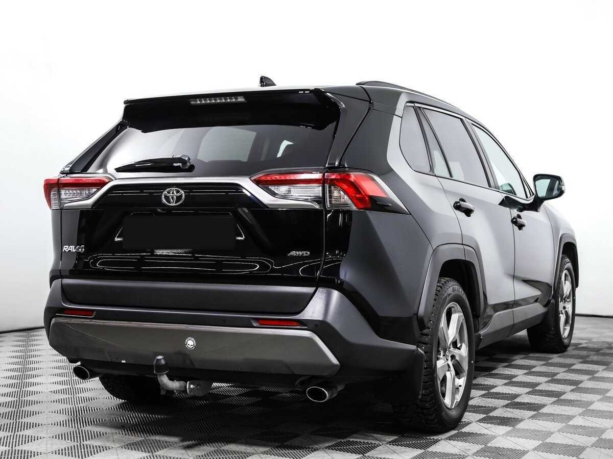 Toyota RAV4 с пробегом — 2020 год. Фото: #4