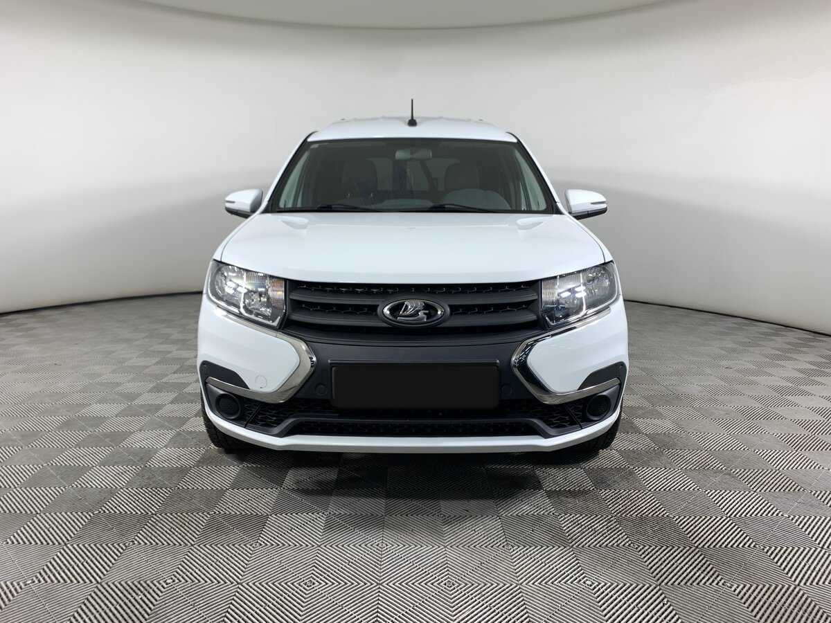 Lada (ВАЗ) Largus с пробегом — 2024 год. Фото: #1