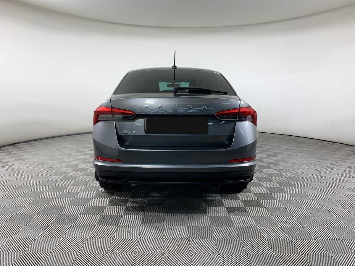 Skoda Rapid с пробегом — 2021 год. Фото: #5