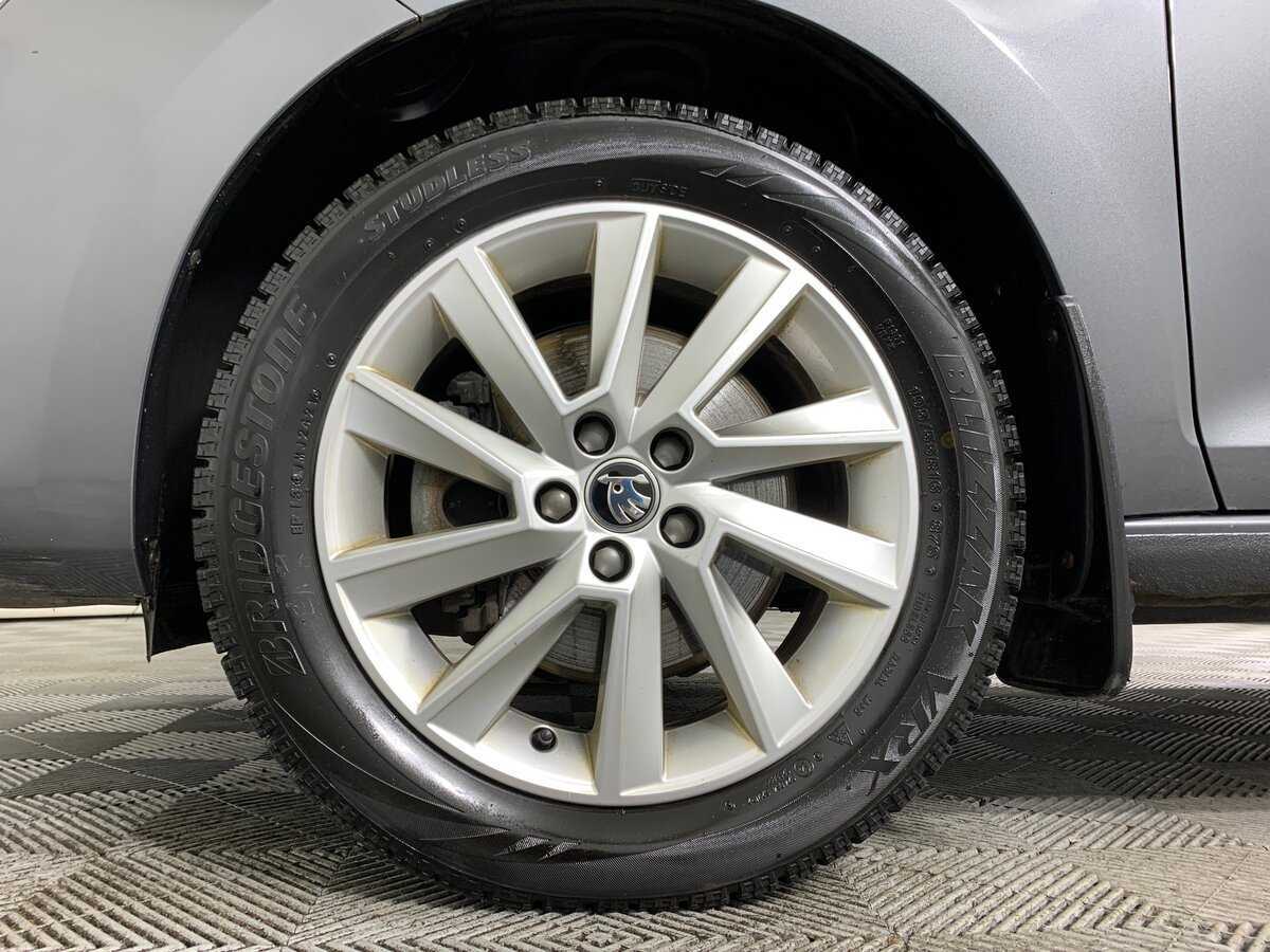 Skoda Rapid с пробегом — 2021 год. Фото: #8