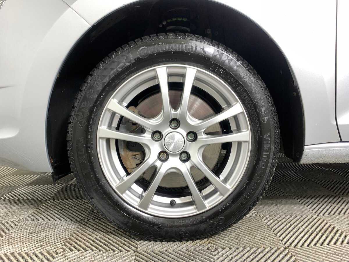 Skoda Rapid с пробегом — 2019 год. Фото: #8