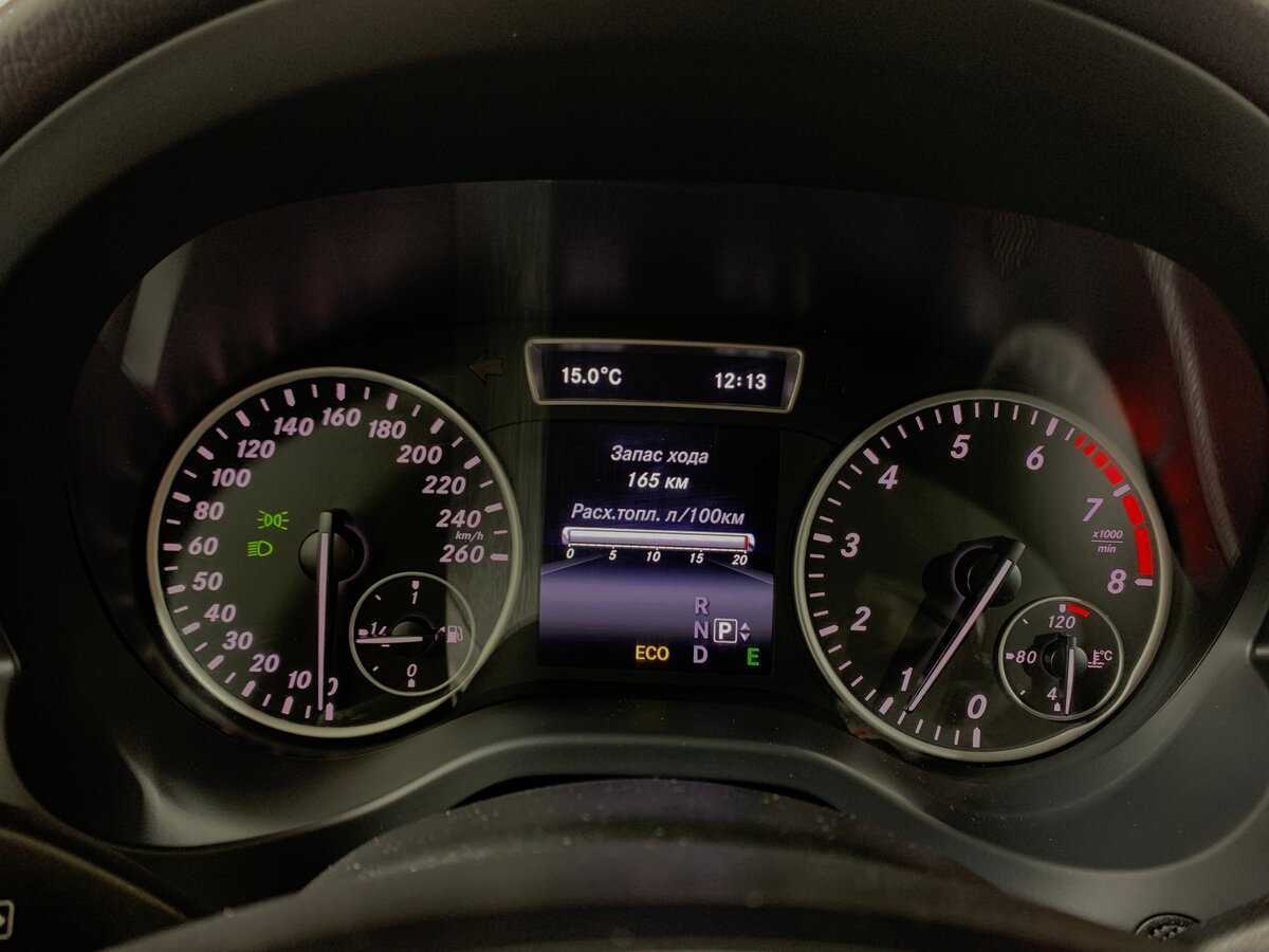 Mercedes-Benz A-Класс с пробегом — 2013 год. Фото: #13