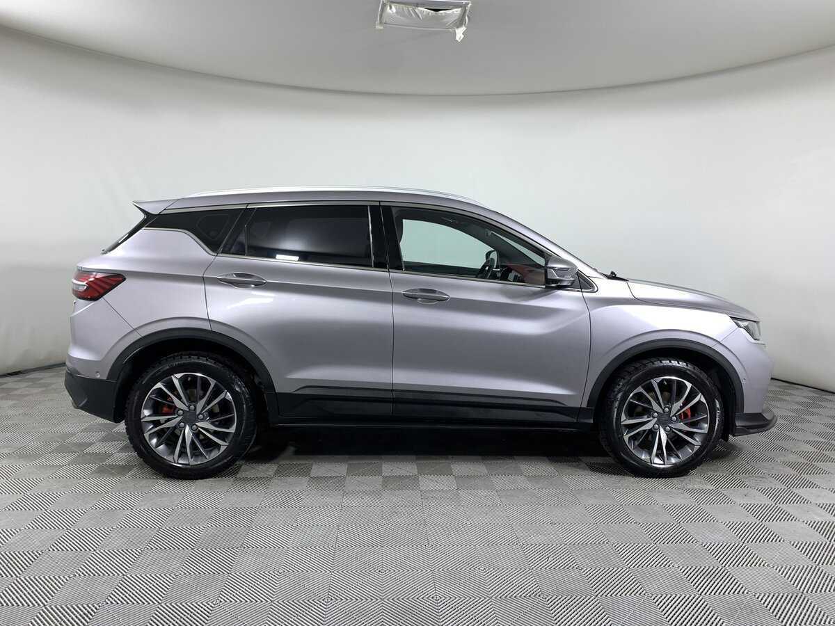 Geely Coolray с пробегом — 2022 год. Фото: #3