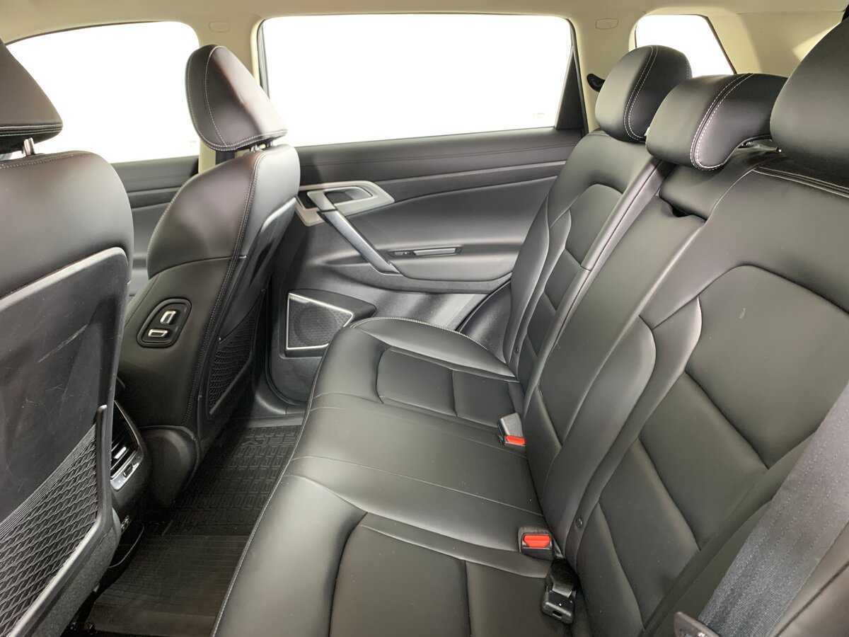 Geely Atlas с пробегом — 2021 год. Фото: #18