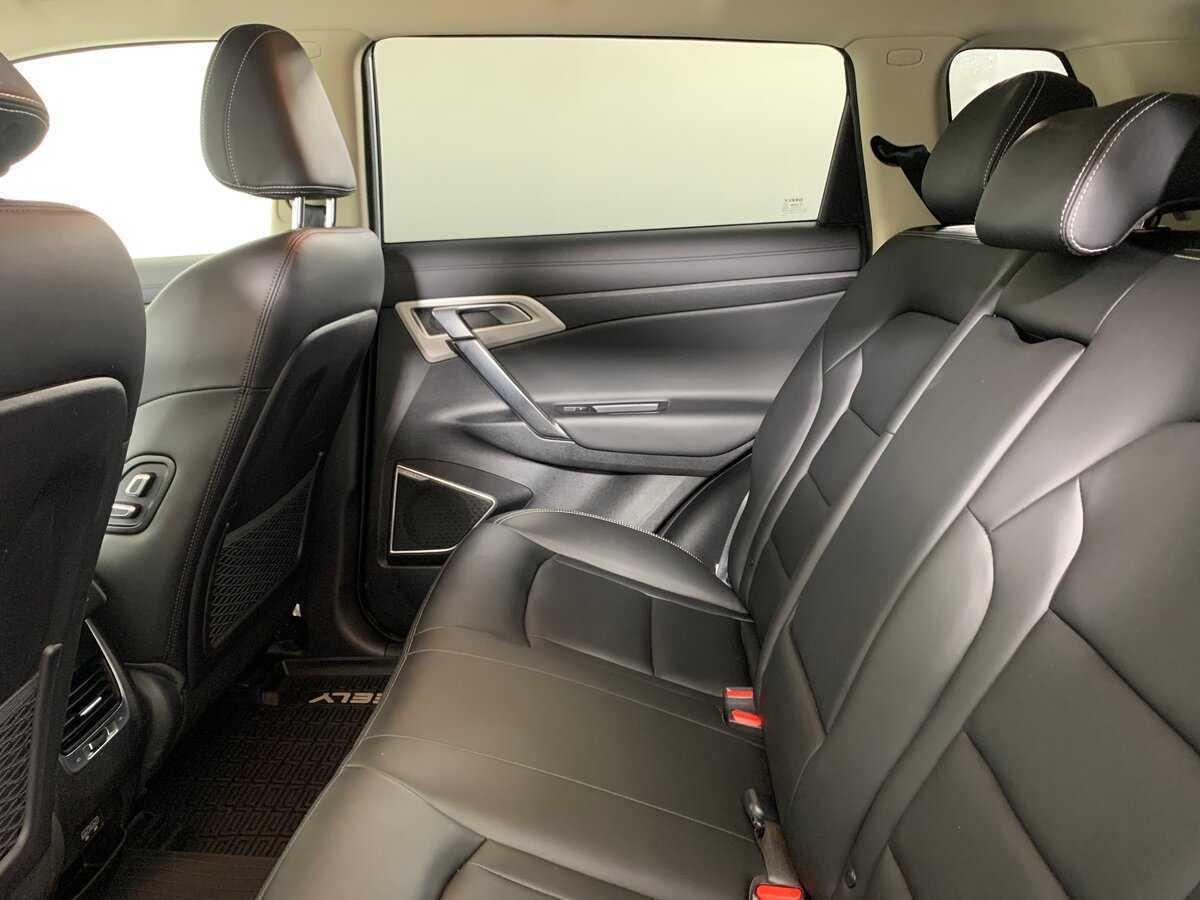 Geely Atlas с пробегом — 2021 год. Фото: #16