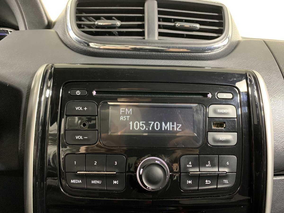 Nissan Terrano с пробегом — 2017 год. Фото: #15