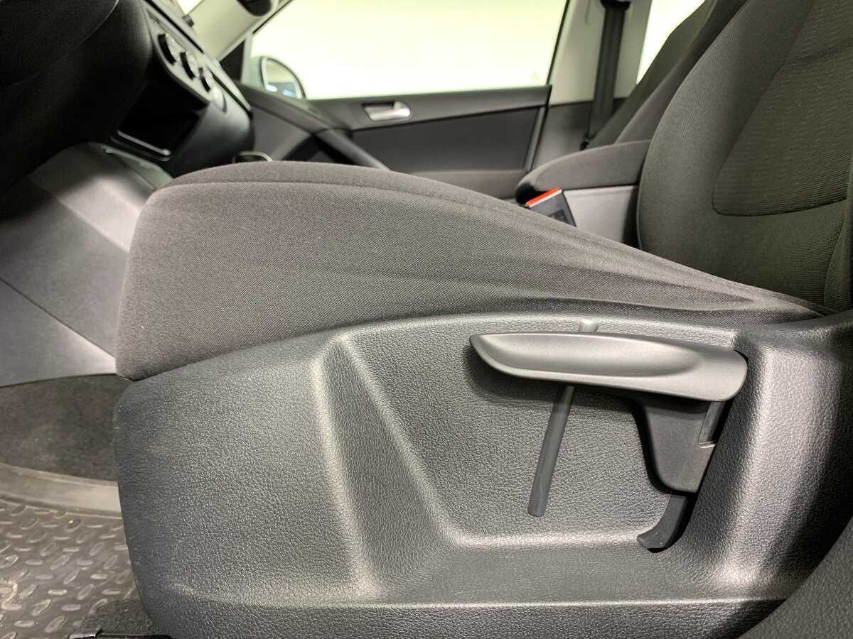 Volkswagen Tiguan с пробегом — 2015 год. Фото: #16