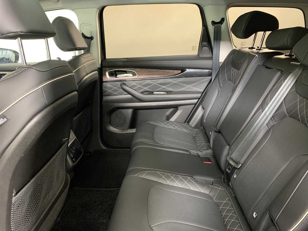 EXEED VX с пробегом — 2022 год. Фото: #19