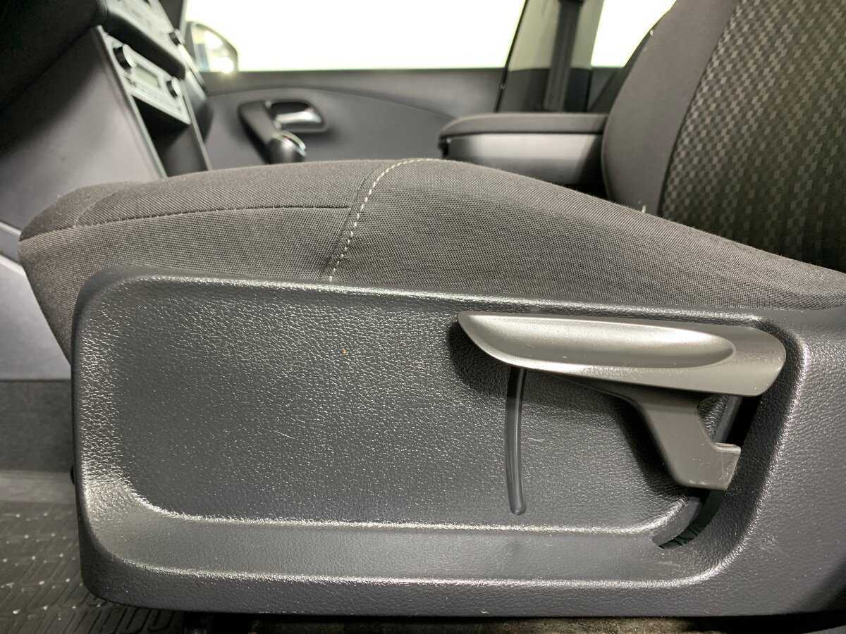 Volkswagen Polo с пробегом — 2016 год. Фото: #13