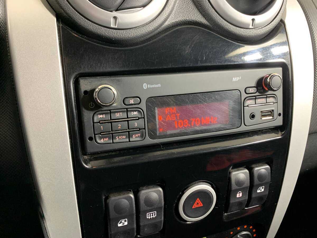 Lada (ВАЗ) Largus с пробегом — 2019 год. Фото: #15