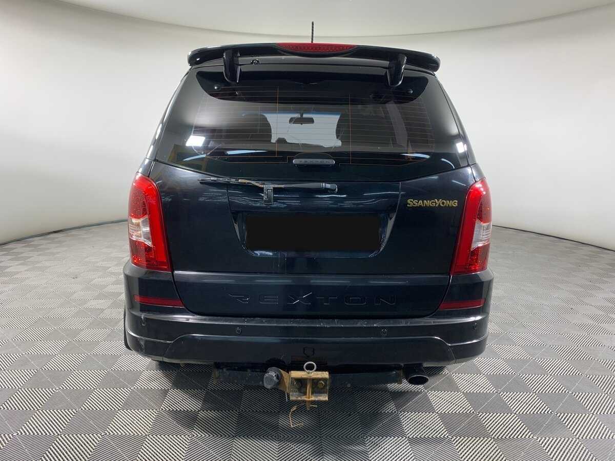 SsangYong Rexton с пробегом — 2012 год. Фото: #5
