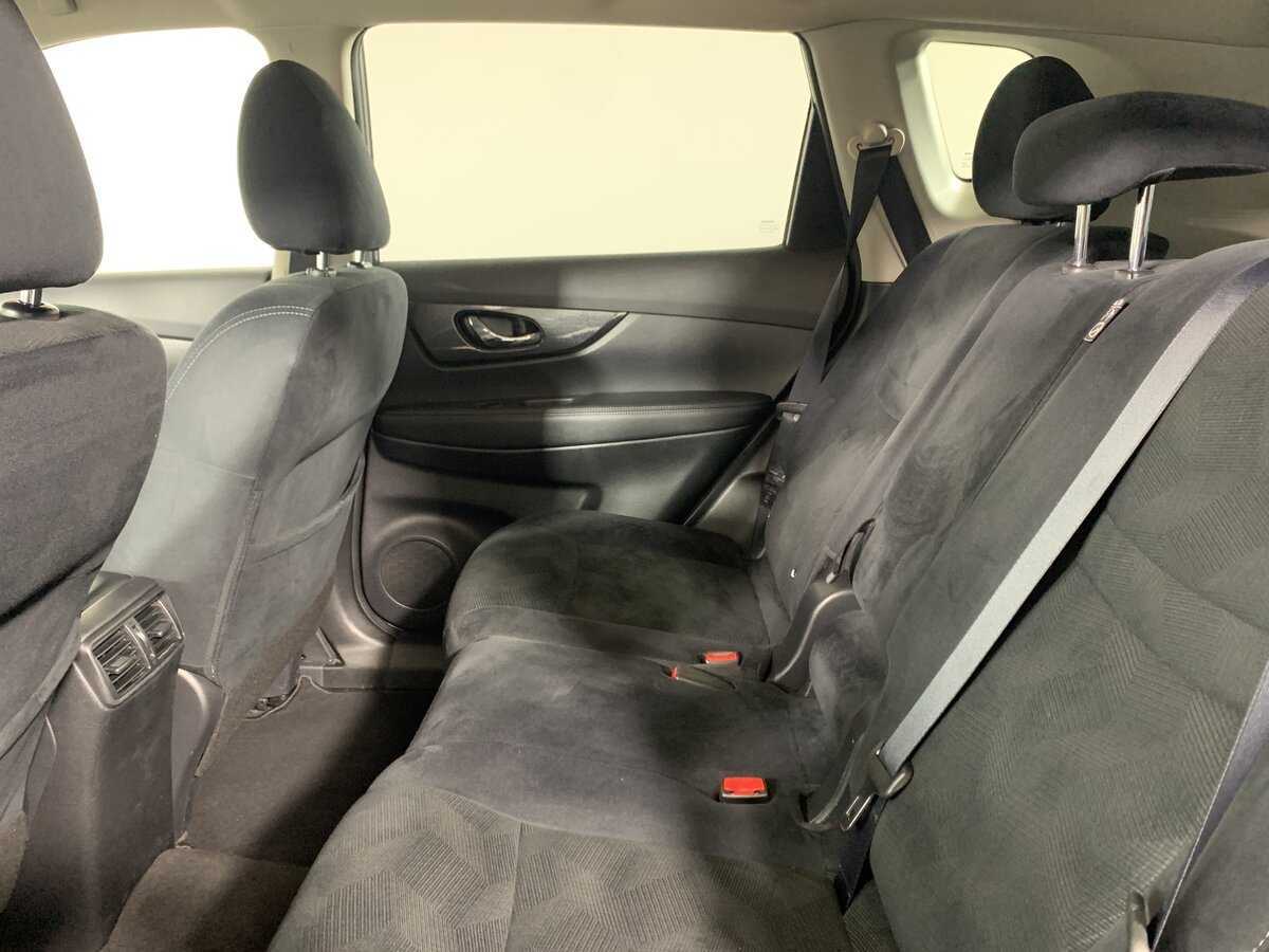 Nissan X-Trail с пробегом — 2016 год. Фото: #18