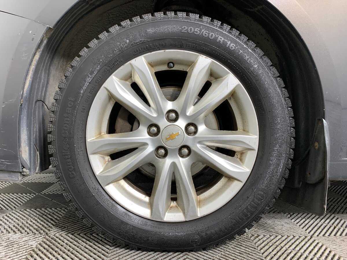 Chevrolet Cruze с пробегом — 2013 год. Фото: #8