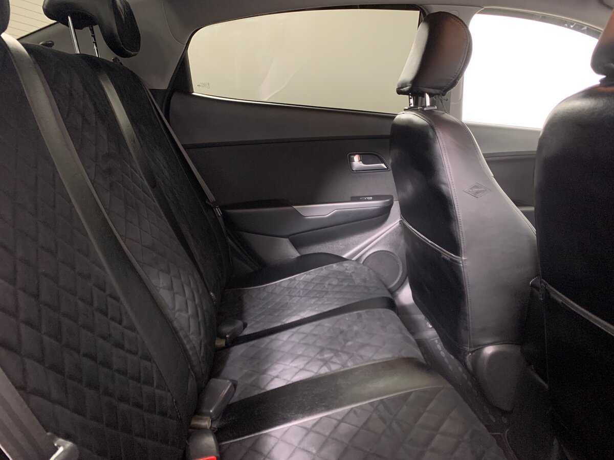 Kia Rio с пробегом — 2017 год. Фото: #15