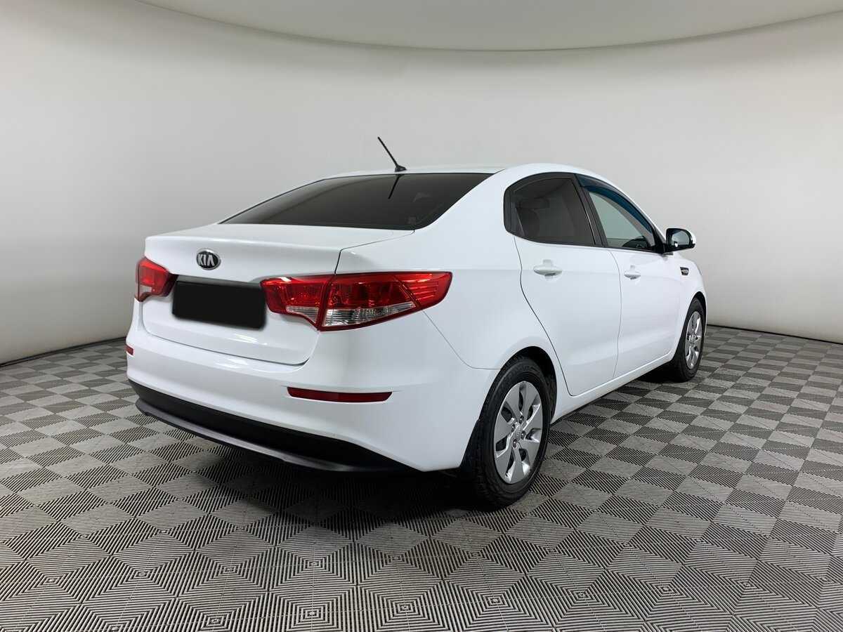 Kia Rio с пробегом — 2016 год. Фото: #4
