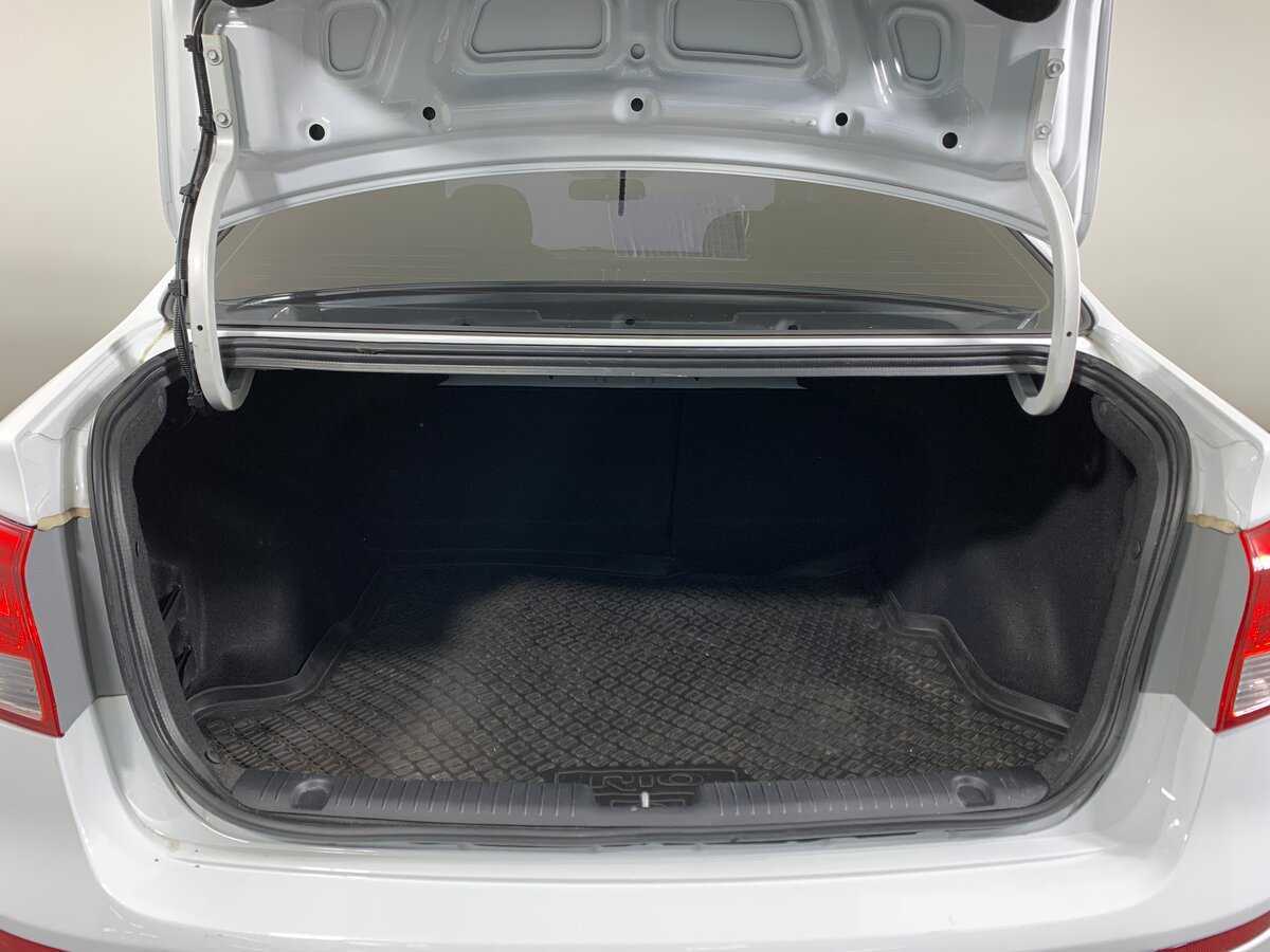 Kia Rio с пробегом — 2016 год. Фото: #19