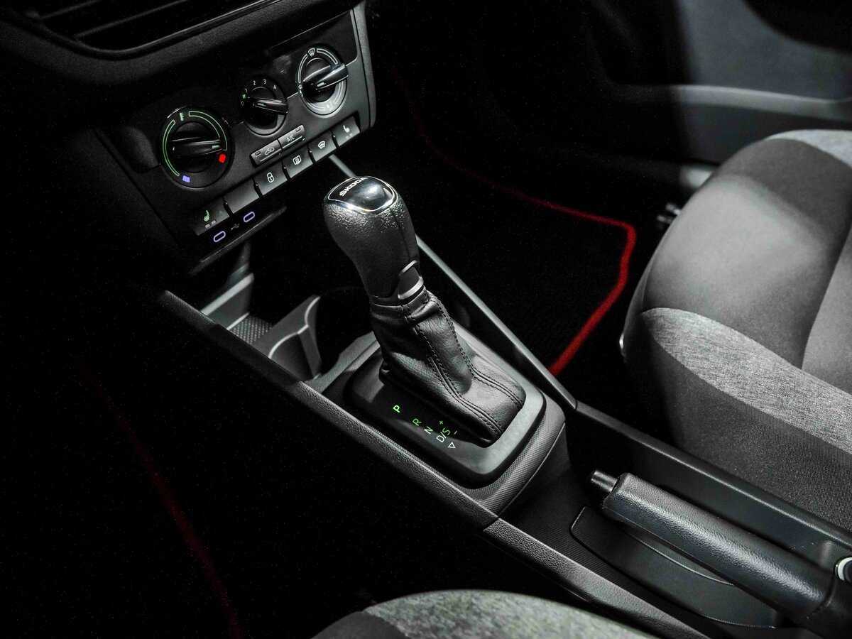 Skoda Rapid с пробегом — 2021 год. Фото: #10