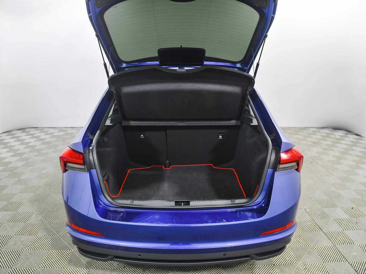 Skoda Rapid с пробегом — 2021 год. Фото: #16
