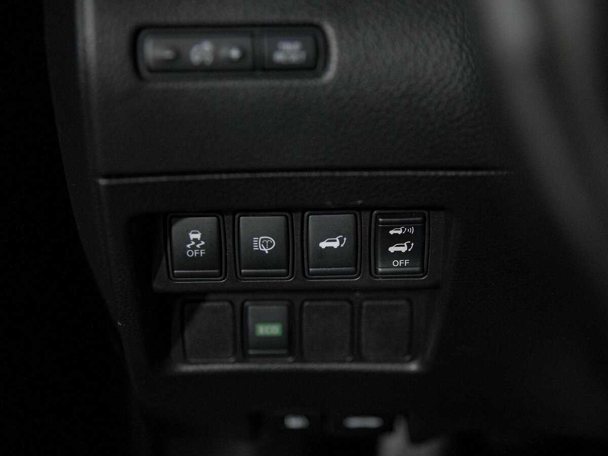 Nissan X-Trail с пробегом — 2016 год. Фото: #15