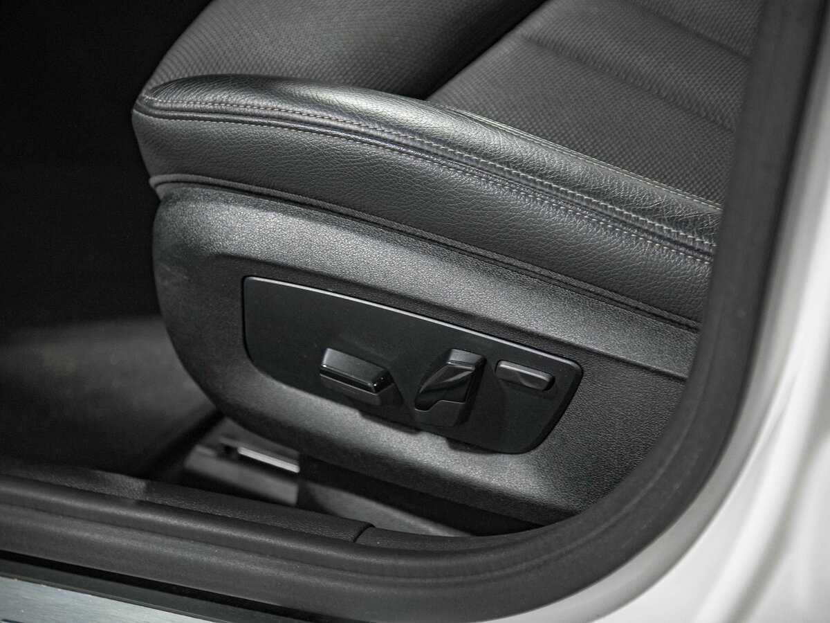 BMW 5 серии с пробегом — 2018 год. Фото: #16
