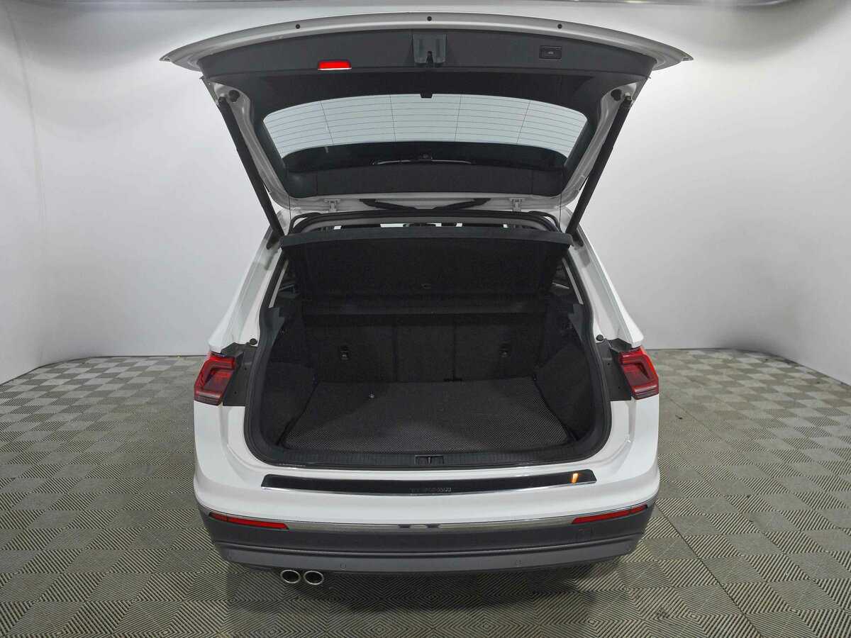 Volkswagen Tiguan с пробегом — 2018 год. Фото: #16